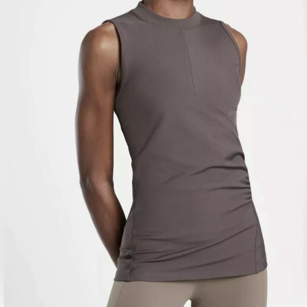 Athleta Bayview Tank NWOT - Shale - Size L - Style 598817